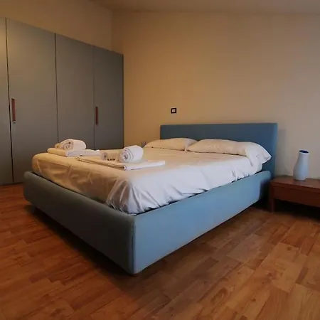 Apartment Rooftop- Tetto Su